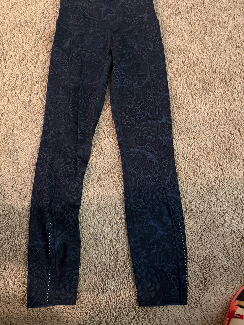 lululemon athletica Black Floral-Patterned Stretch Pants